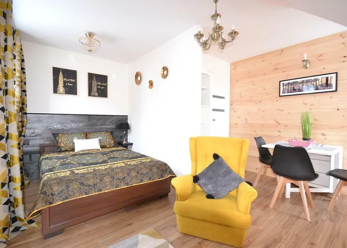 Golden Mountain アパート *